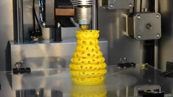 Stampante 3d versando plastica calda dalla stampa ugello Modello — Video Stock