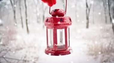 Orman kar yağışı kar. Noel kış yeni yıl arka plan
