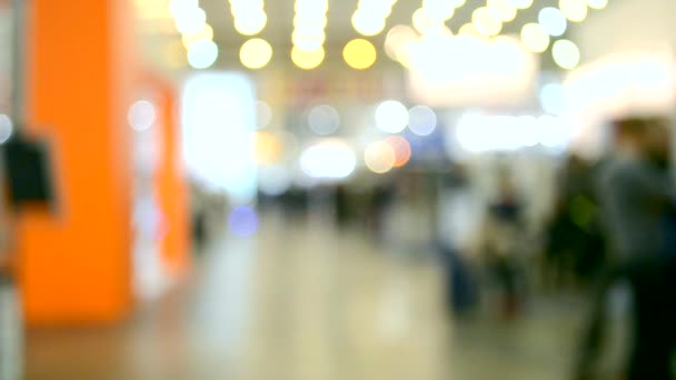 People in mall blurred background — Stock Video