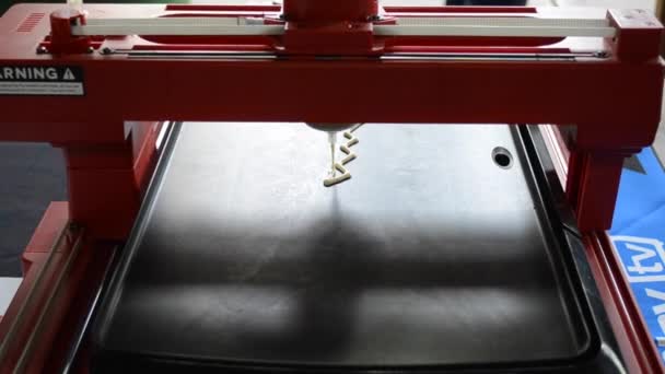 3D-Drucker für flüssigen Teig — Stockvideo