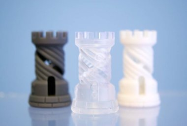 Üç Nesne fotopolymer bir 3D yazıcıya yazdırıldı.