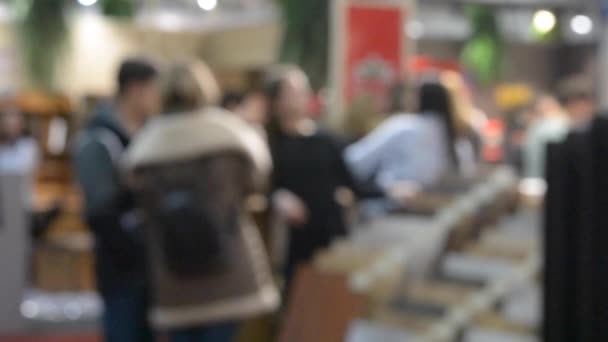 Folk købere i butikken – Stock-video