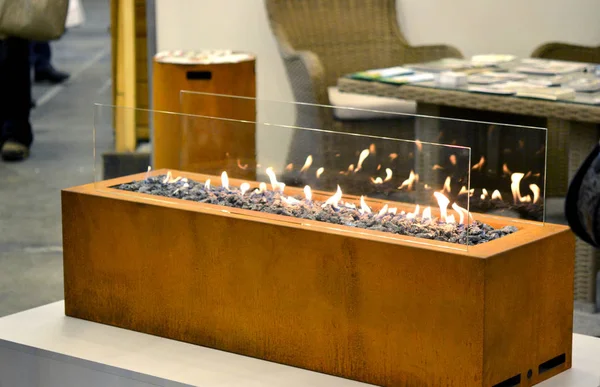 Modern bio fireplot fireplace on ethanol gas. — Stock Photo, Image