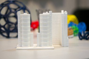 3d yazıcı tarafından yazılan soyut nesne yakın plan.