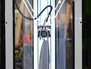 3-eksenli 3d yazıcı gri abstractobject sıvı erimiş plastik yakın çekim yapı.