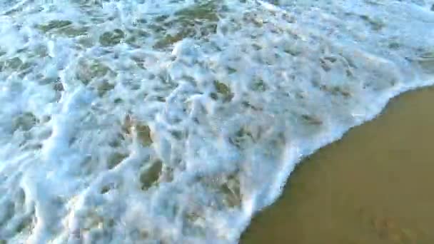 Wody i fale morza krajobraz krajobraz kraju scena tło — Wideo stockowe