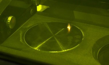 Metal için çalışan lazer sinterleme makinesi