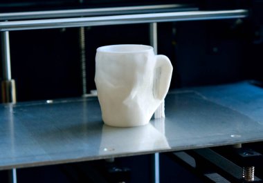 Nesneler 3D yazıcı tarafından yazdırıldı.