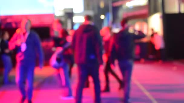 Abstract Defocused Blurred Background flow of many people — Stock Video