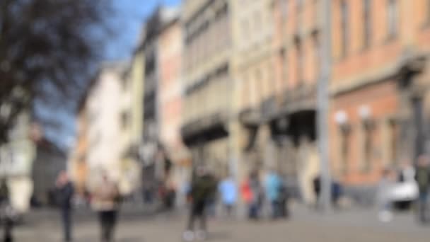 Sokaktaki birçok insanın Odaklanamadığı Bulanık Arkaplan — Stok video
