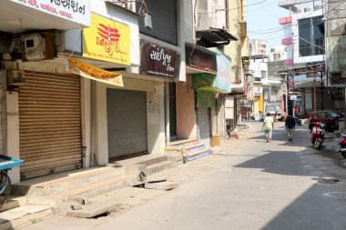  Hindistan 'a kapatıldığında -19 salgın, boş sokak, insan yok, Valsad şehri, Gujarat eyaleti, Hindistan