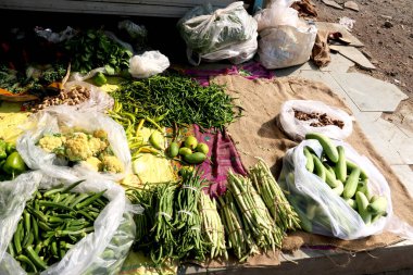 Kilit altında geçirilen süre boyunca sebze ve meyve  