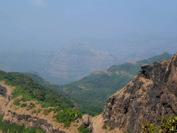 Vedere Aeriană Dealului Fundal Tulbure Dealuri Cer Mahabaleshwar Maharashtra India — Fotografie, imagine de stoc