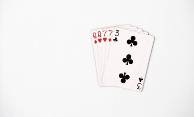 Poker Sıralaması el, sembol kümesi iskambil Casino: iki çift, Kraliçe, yedi beyaz arka plan, şans soyut, boşaltmak