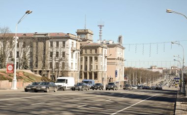Minsk, Beyaz Rusya - 23 Şubat 2017. Minsk, umudu Nezavisimosti bağımsızlık merkezi cadde