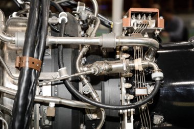 Uçak motoru ekipman parçası