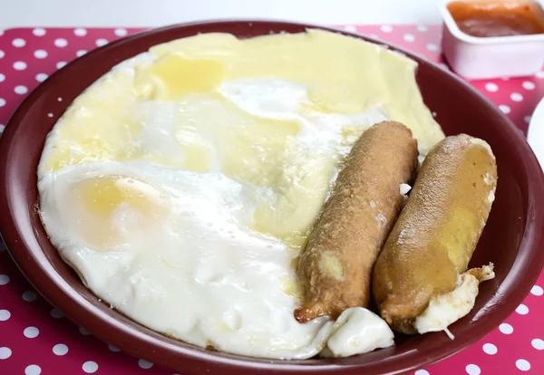 Fried eggs close up — Stock Photo, Image