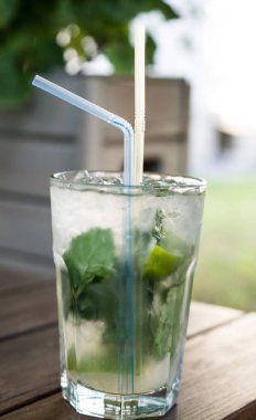 Mojito cam yakın çekim