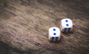 iki oyun zar Çift Kişilik İki numara