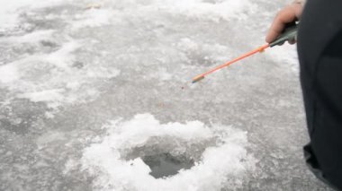 Gölde kış balıkçılığı