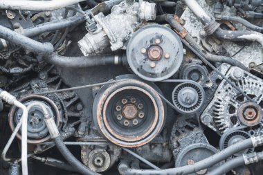 Kirli araba kazası. Kapıları kapatın.