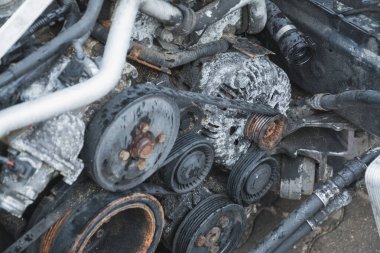 Kirli araba kazası. Kapıları kapatın.