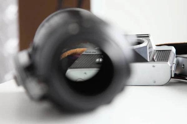 Lens Adjustment Sharp Writing Focus Blurred Aperture Vintage Photographic Equipment — Stock Photo, Image