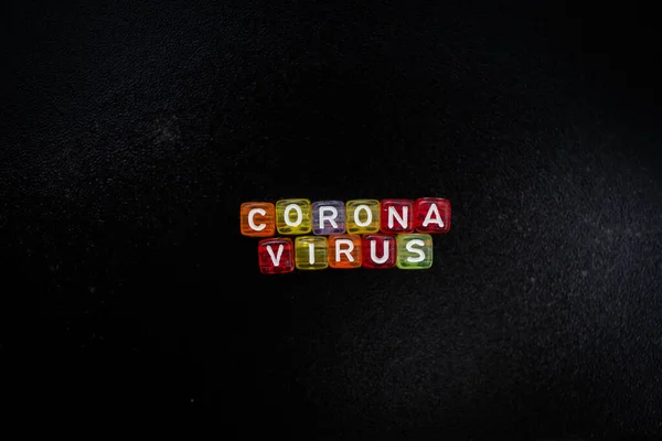 코로나 바이러스 Corona Virus 단어가 알파벳 선택적 — 스톡 사진