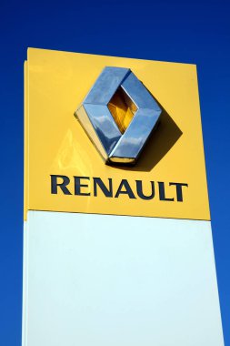 Onların araba showroom tabelaya Renault