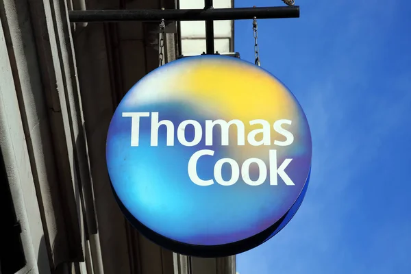 Signo publicitario logo Thomas Cook — Foto de Stock