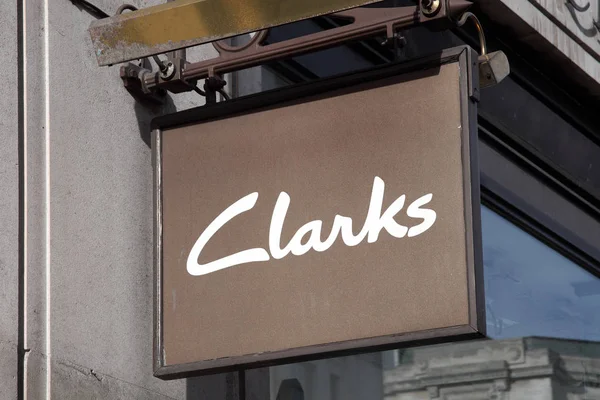 Clarks reklama znamení — Stock fotografie