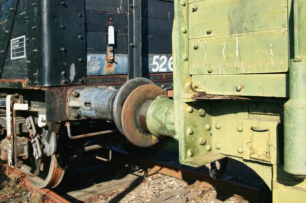 Pociąg towarowy sprzęgła zderzaki — Zdjęcie stockowe