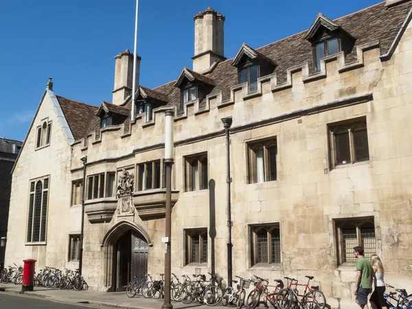 Кембриджский университет Пембрук — стоковое фото
