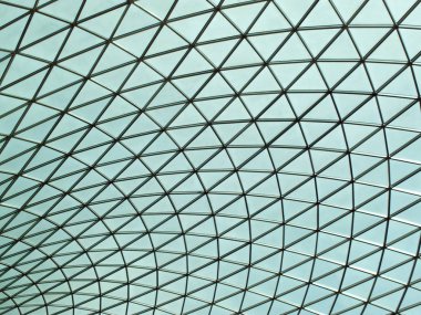 Londra, İngiltere, Mayıs, Temmuz 23, 2009: Büyük mahkeme merkezi quadrangle British Museum'dan futuristik cam tavan çatı