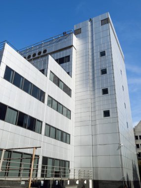 Londra, İngiltere, 27 Eylül 2009: Büyük finansal iş merkezi olan şehir Canary Wharf, Modern ofis cam gökdelen