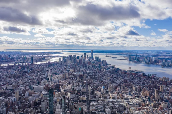 纽约市天际线在白天 空中摄影 — 图库照片