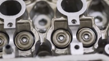 Motor başlı vana kam şaftı yakın çekim