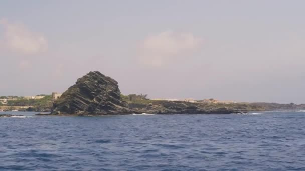 Mallorca adasının güzel kayalık manzaraları — Stok video