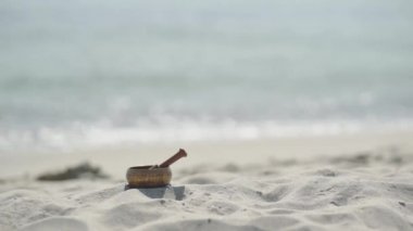 Motosikletin motorundaki kapakçık kırılmış.