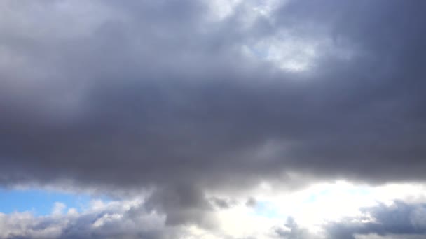 Σύννεφα Στον Ουρανό — Αρχείο Βίντεο