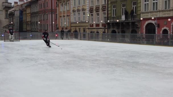 Lviv Ukraine Februar 2020 Das Eishockeyspiel Zwischen Vertretern Der Kanadischen — Stockvideo
