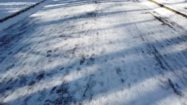 冬天的路运动中的射击 — 图库视频影像