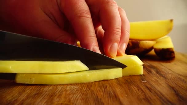 Cook Cuts Potatoes Slow Motion — Stock Video