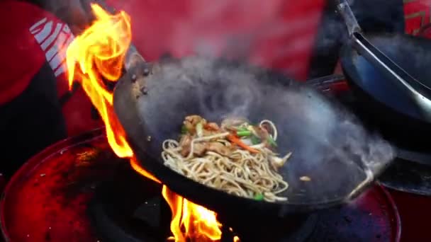 Cocina Asiática Cocinar Una Sartén Wok Movimiento Lento — Vídeos de Stock