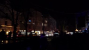 Sahnede konserin çekimleri.
