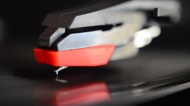 Vinyl Platenspeler Naald Een Vinylplaat — Stockvideo