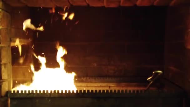 Feuer Einem Kamin Schießerei — Stockvideo