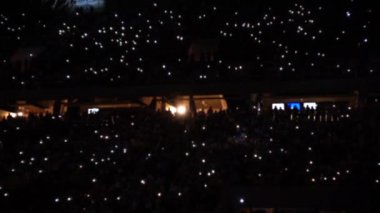 Stadyumda rock konseri.