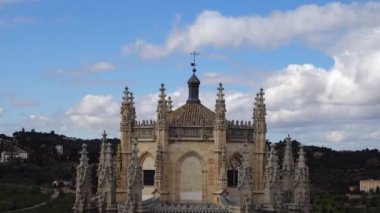 Toledo, İspanya 'daki San Juan de los Reyes Manastırı..
