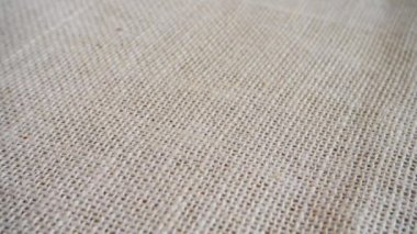 Fındık fıstığı. Çuvala düşerken ateş etmek. Yavaş çekim.